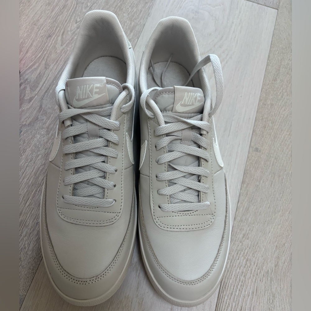 Nike Men's Cream Sneakers - Picture 3 of 6